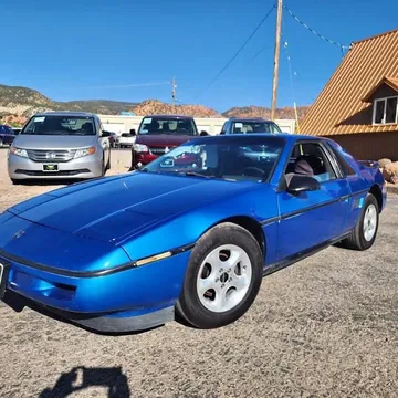 1987 Pontiac Fiero Base
