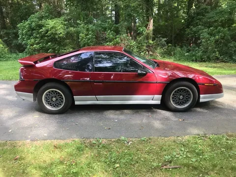 1987 Pontiac Fiero GT
