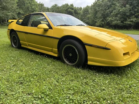1987 Pontiac Fiero GT
