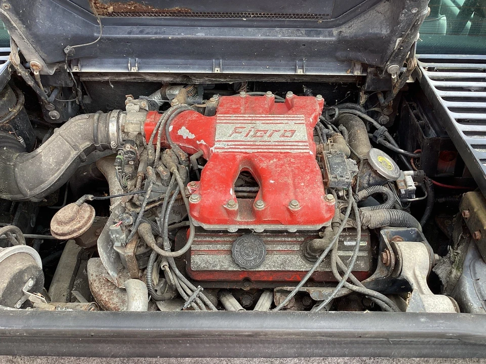 1987 Pontiac Fiero GT - Image 19 of 24