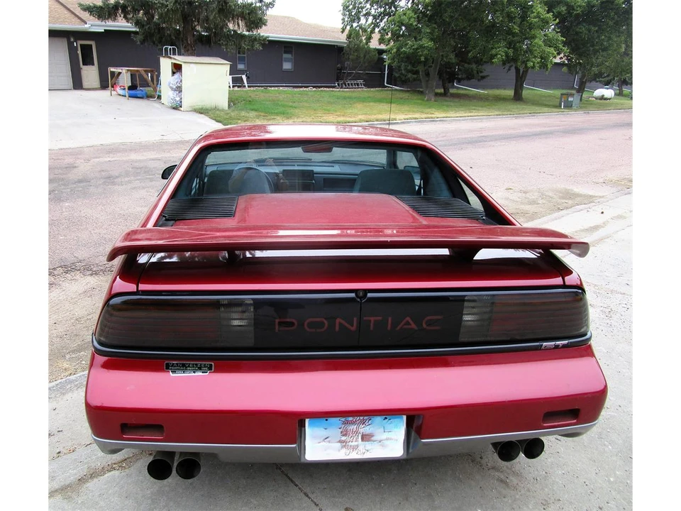 1987 Pontiac Fiero GT - Image 4 of 31