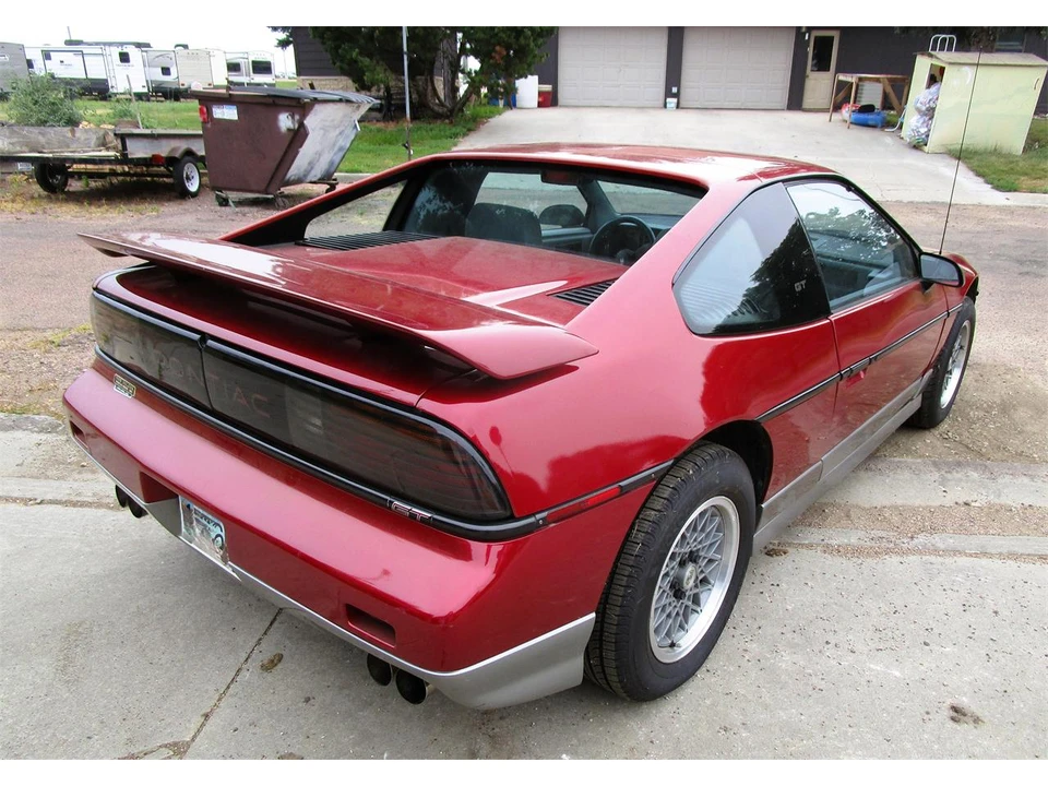 1987 Pontiac Fiero GT - Image 5 of 31
