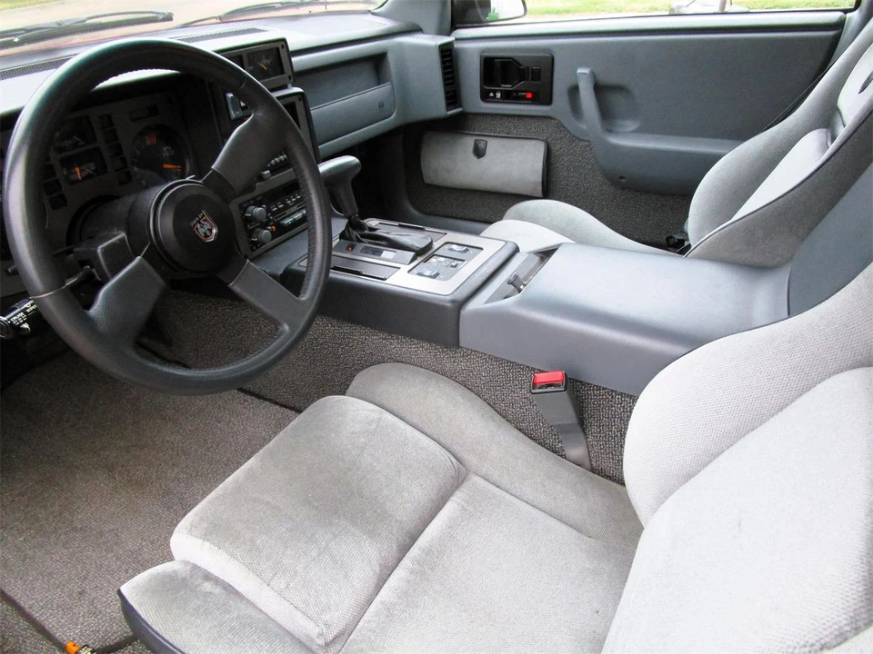 1987 Pontiac Fiero GT - Image 10 of 31