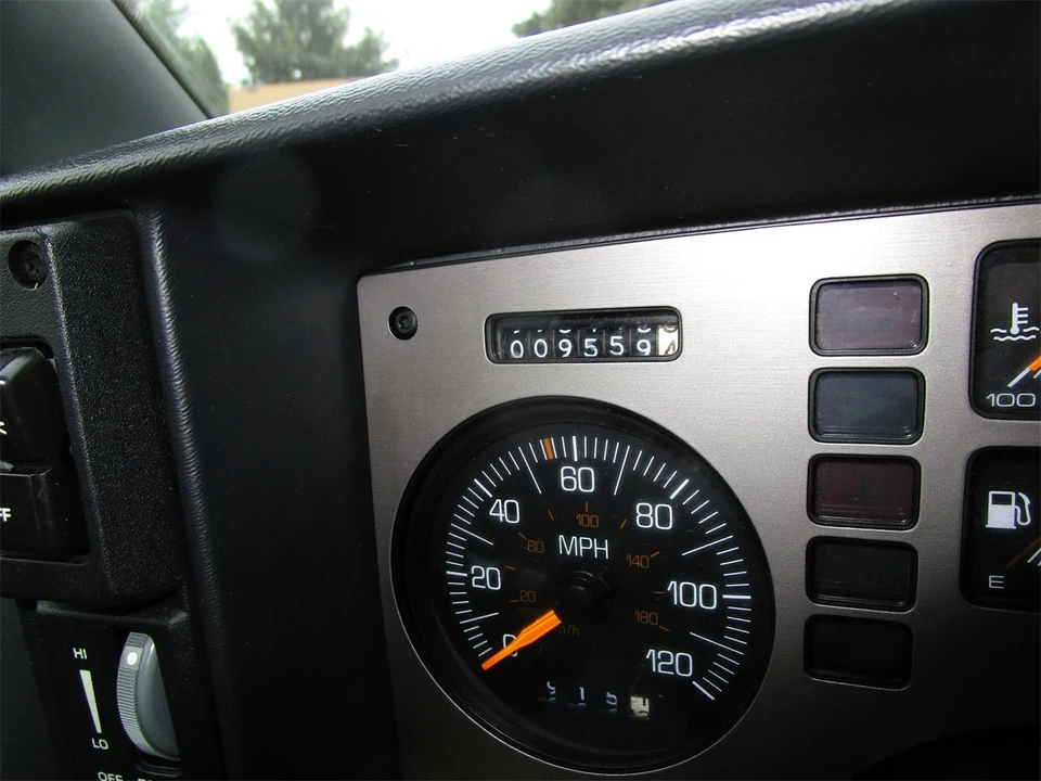 1987 Pontiac Fiero GT - Image 14 of 31