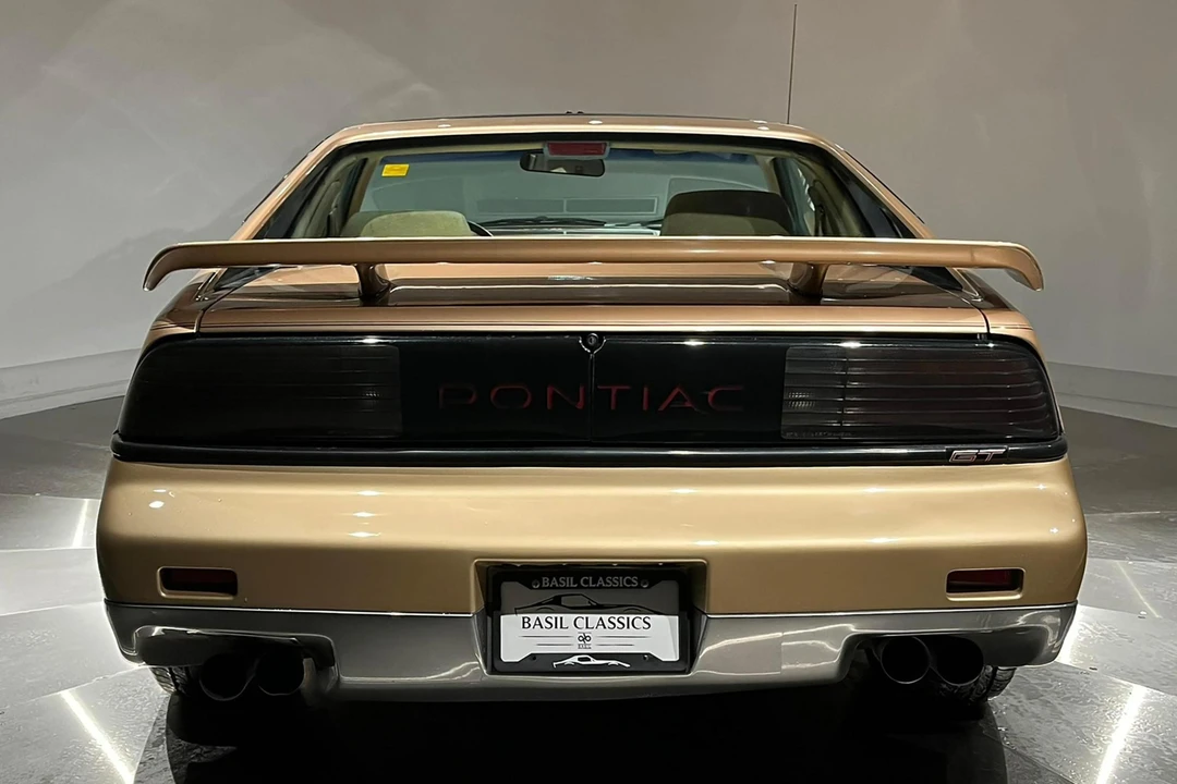 1987 Pontiac Fiero GT - Image 5 of 31