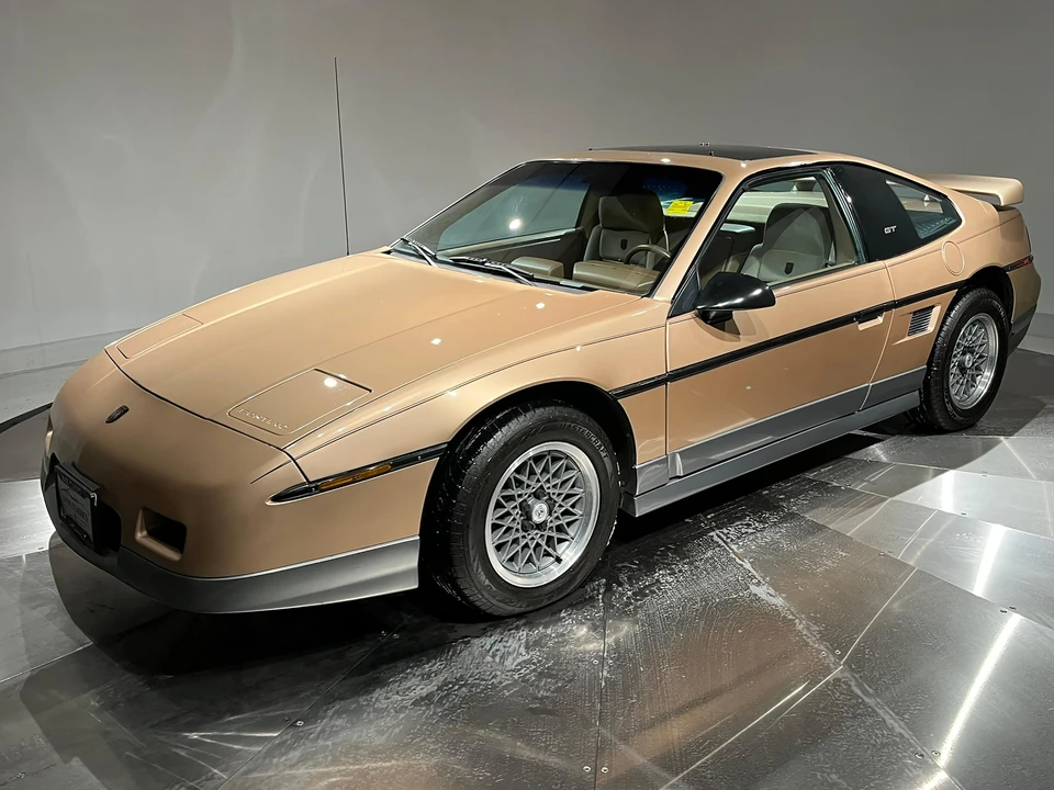 1987 Pontiac Fiero GT - Image 6 of 31
