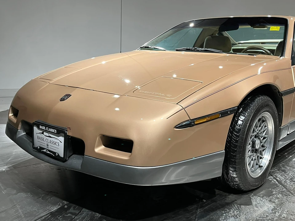 1987 Pontiac Fiero GT - Image 19 of 31
