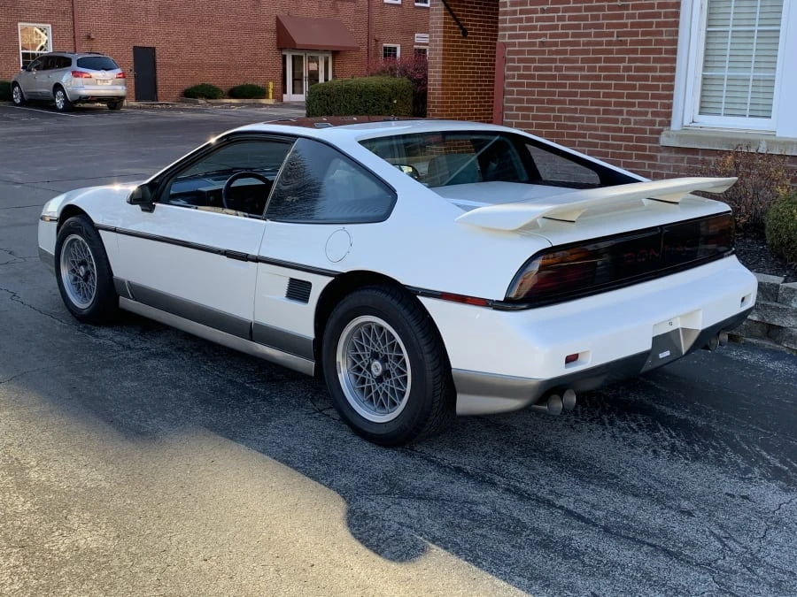 1987 Pontiac Fiero GT - Image 3 of 6