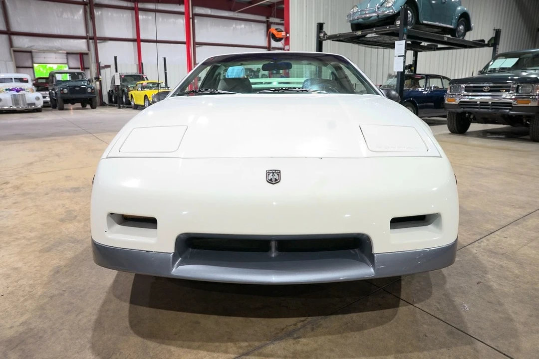 1987 Pontiac Fiero GT - Image 13 of 31