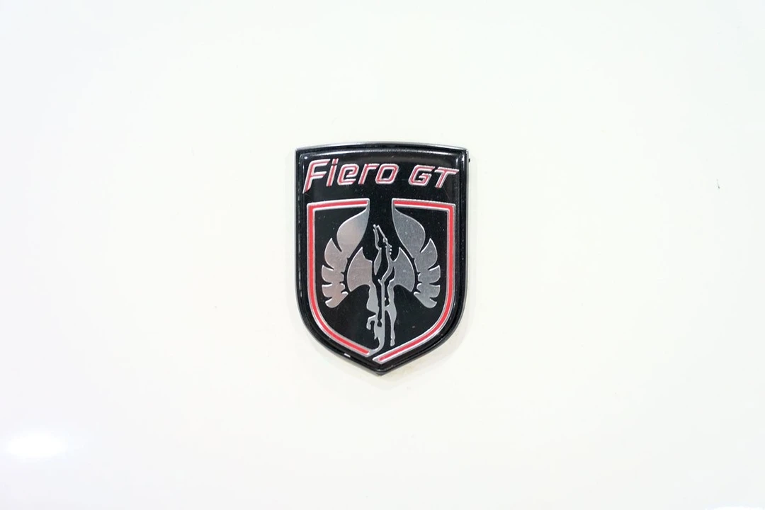 1987 Pontiac Fiero GT - Image 21 of 31