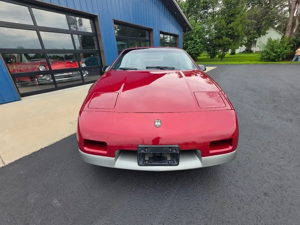 1987 Pontiac Fiero GT - Image 10 of 31
