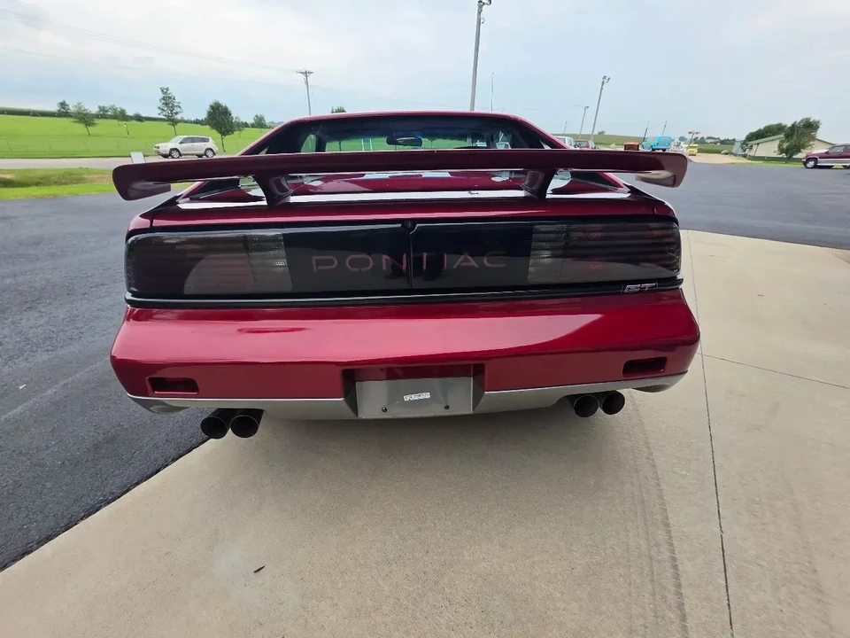 1987 Pontiac Fiero GT - Image 19 of 31