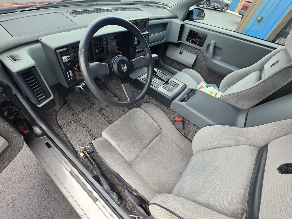 1987 Pontiac Fiero GT - Image 26 of 31