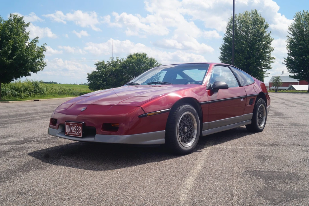 1987 Pontiac Fiero GT - Image 4 of 31