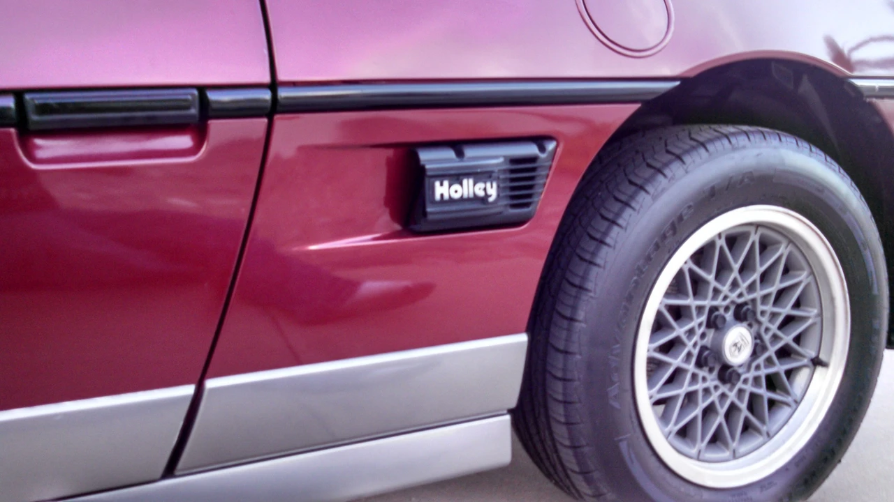 1987 Pontiac Fiero GT - Image 22 of 31