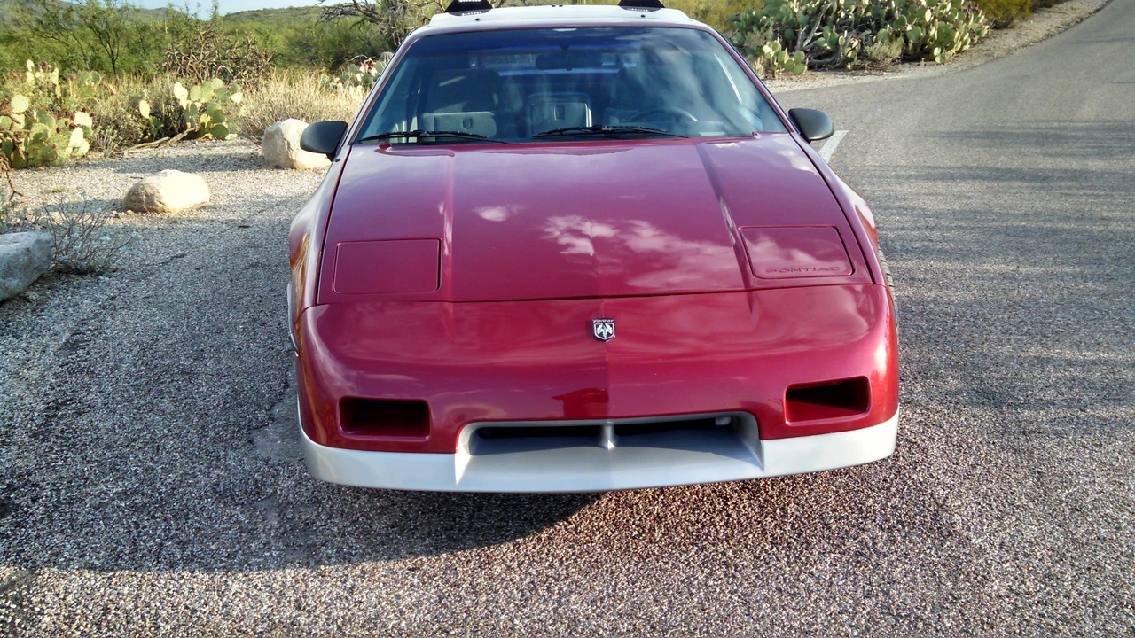 1987 Pontiac Fiero GT - Image 18 of 31