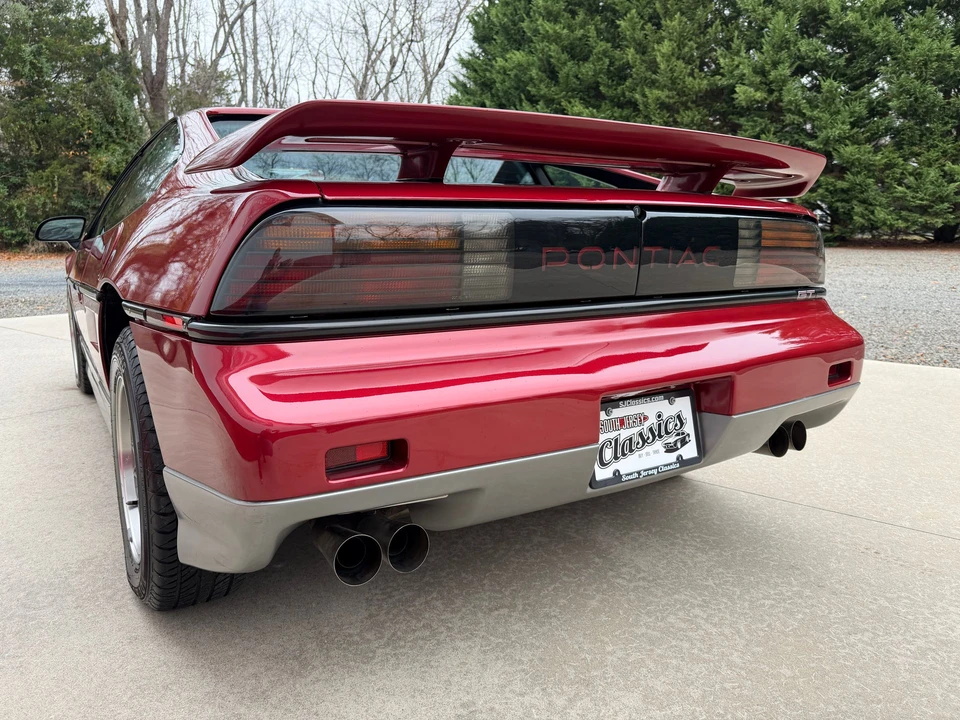 1987 Pontiac Fiero GT - Image 5 of 21