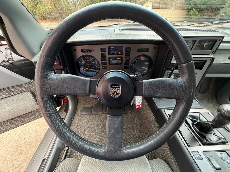 1987 Pontiac Fiero GT - Image 9 of 21