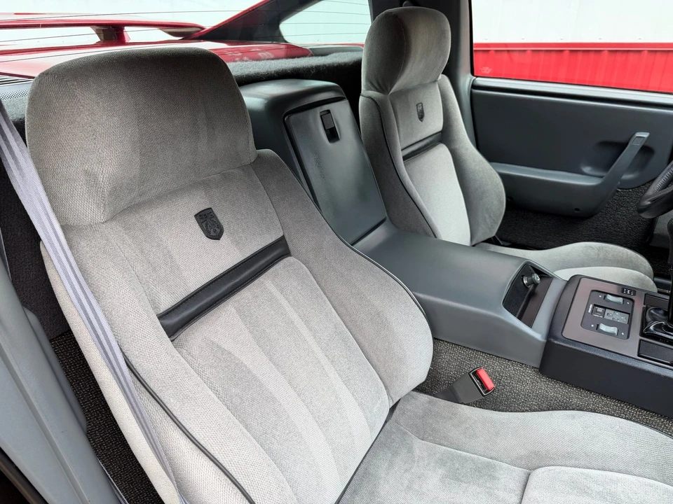 1987 Pontiac Fiero GT - Image 15 of 31