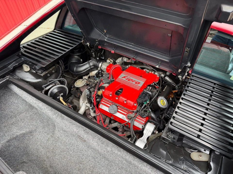 1987 Pontiac Fiero GT - Image 17 of 31