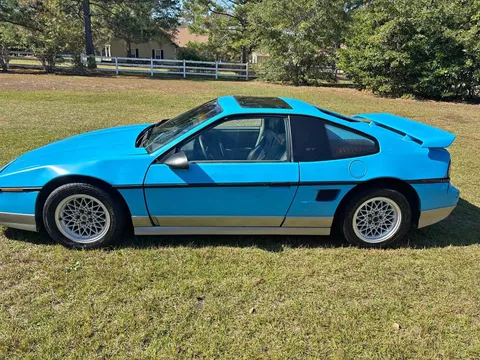 1987 Pontiac Fiero GT