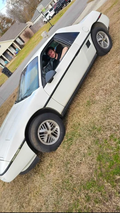 1987 Pontiac Fiero - Image 3 of 8