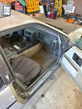 1987 Pontiac Fiero SE