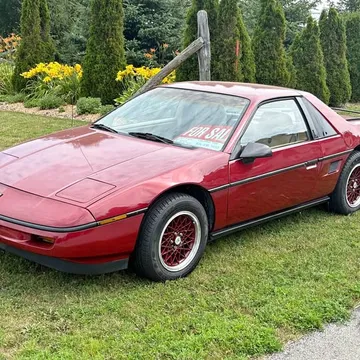 1987 Pontiac Fiero Coupe