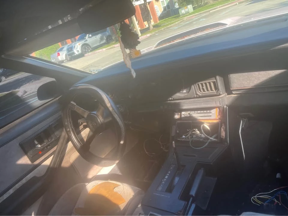1987 Pontiac Firebird 3rd Gen - Image 4 of 13