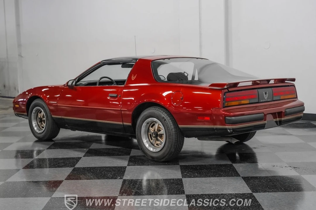 1987 Pontiac Firebird 3rd Gen - Image 8 of 21