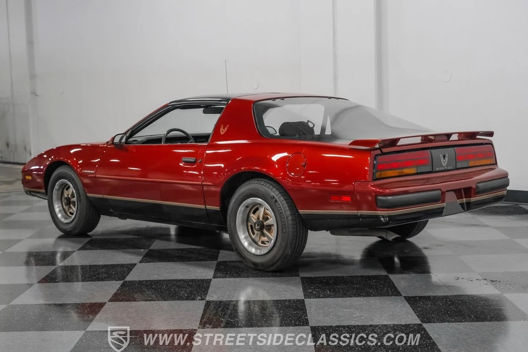 1987 Pontiac Firebird 3rd Gen - Image 7 of 12