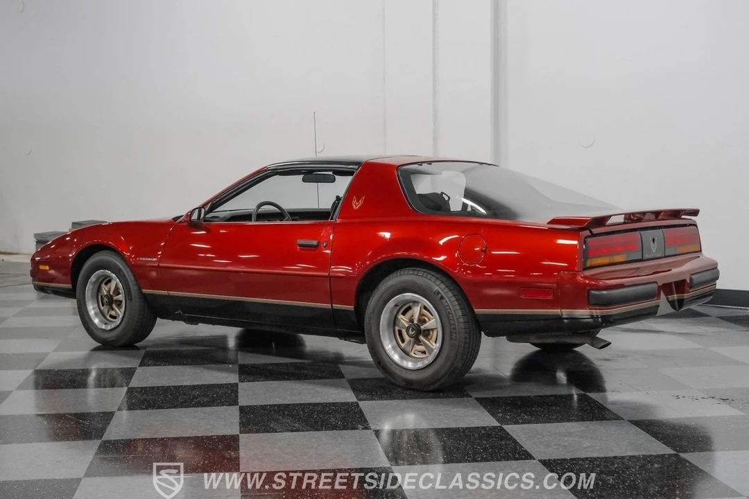 1987 Pontiac Firebird 3rd Gen - Image 7 of 21