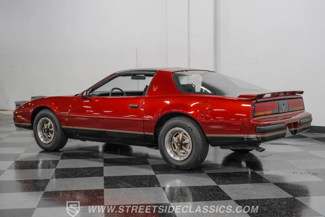 1987 Pontiac Firebird 3rd Gen - Image 6 of 12
