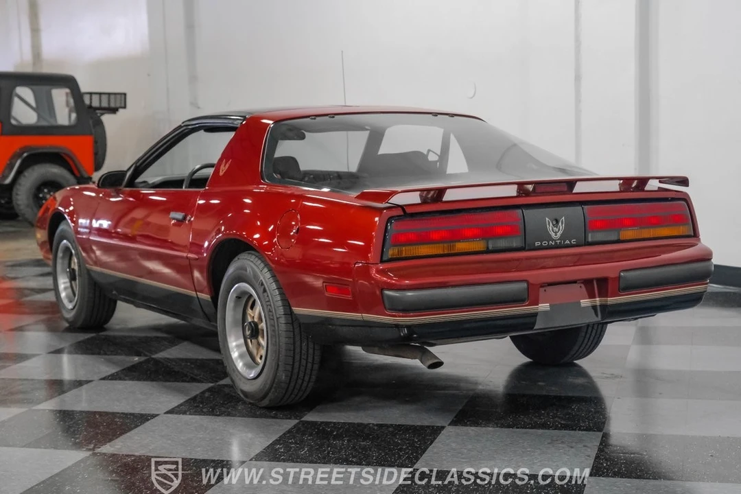 1987 Pontiac Firebird 3rd Gen - Image 9 of 21