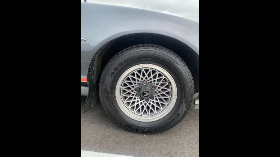 1987 Pontiac Firebird 3rd Gen - Image 4 of 11