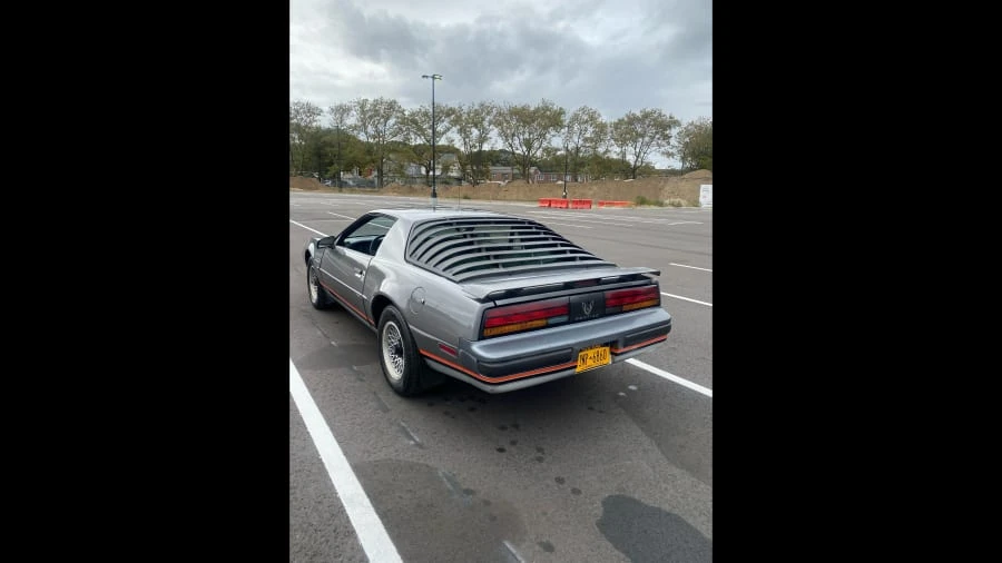 1987 Pontiac Firebird 3rd Gen - Image 7 of 11