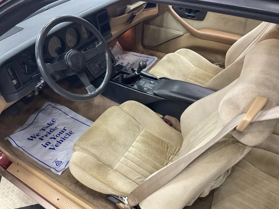 1987 Pontiac Firebird 3rd Gen - Image 6 of 16