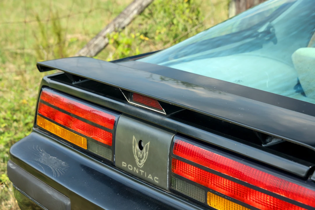 1987 Pontiac Firebird 3rd Gen - Image 27 of 31