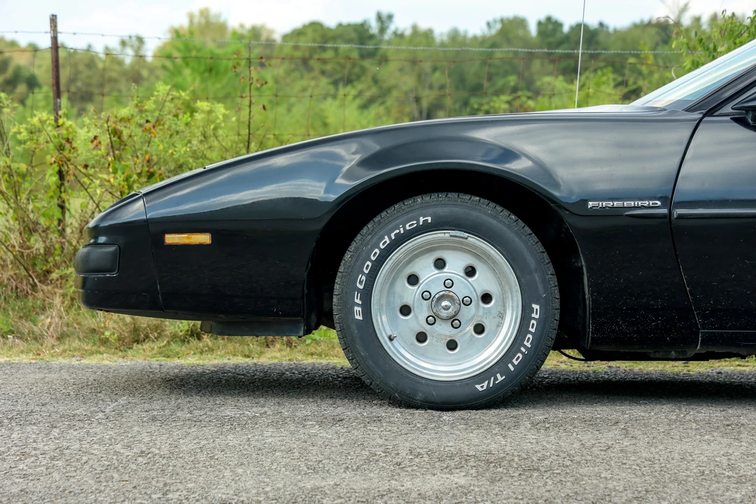 1987 Pontiac Firebird 3rd Gen - Image 13 of 31