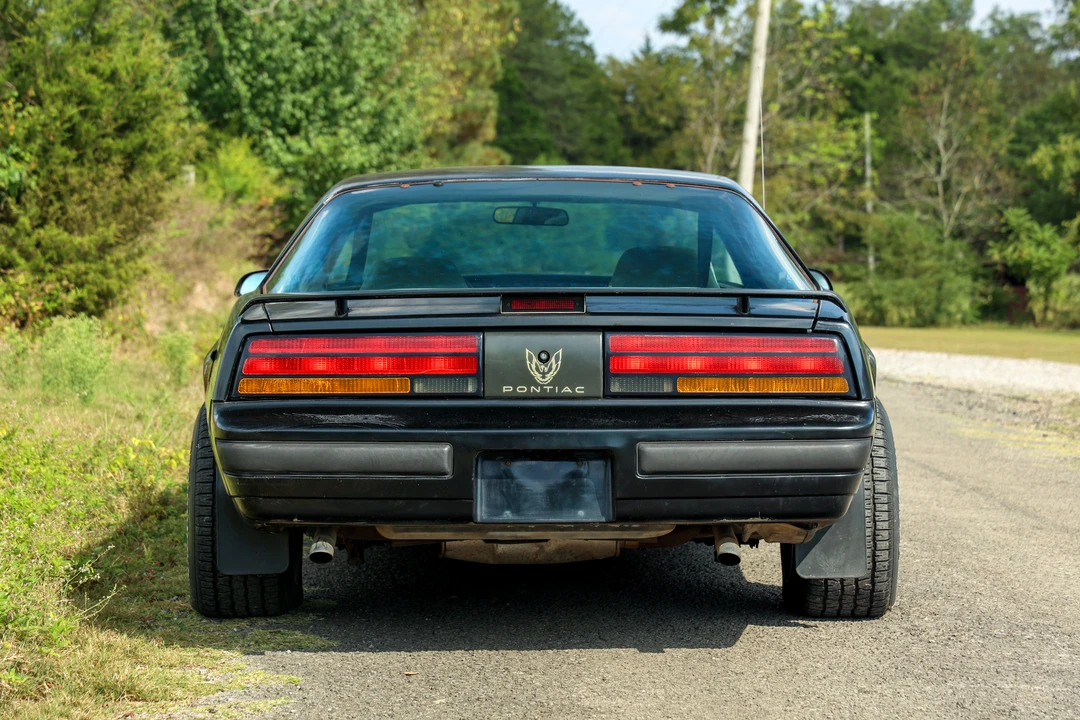 1987 Pontiac Firebird 3rd Gen - Image 7 of 31