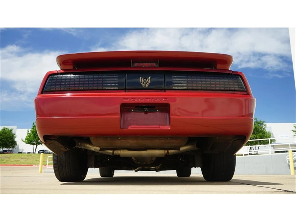 1987 Pontiac Firebird 3rd Gen - Image 13 of 31