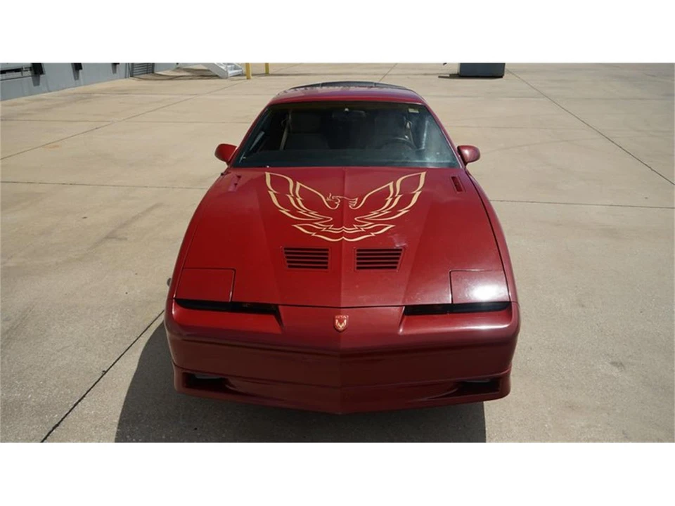 1987 Pontiac Firebird 3rd Gen - Image 23 of 31