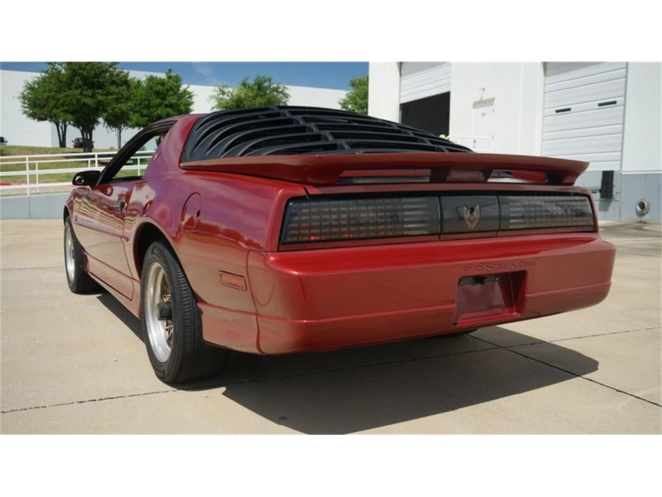 1987 Pontiac Firebird 3rd Gen - Image 9 of 31