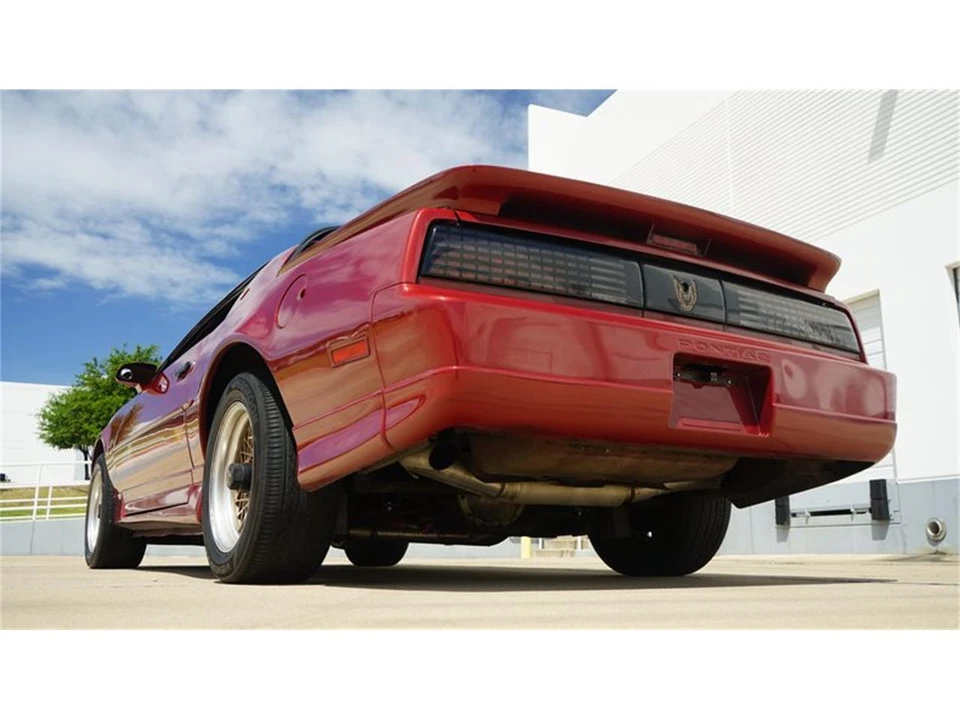 1987 Pontiac Firebird 3rd Gen - Image 10 of 31