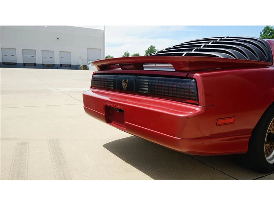 1987 Pontiac Firebird 3rd Gen - Image 30 of 31