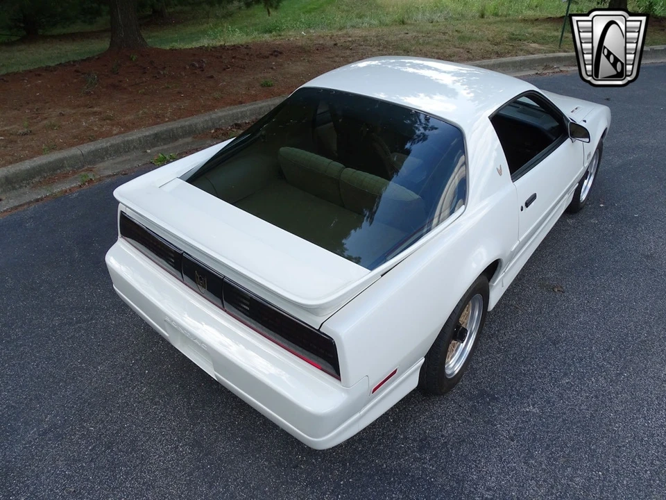 1987 Pontiac Firebird 3rd Gen - Image 8 of 12