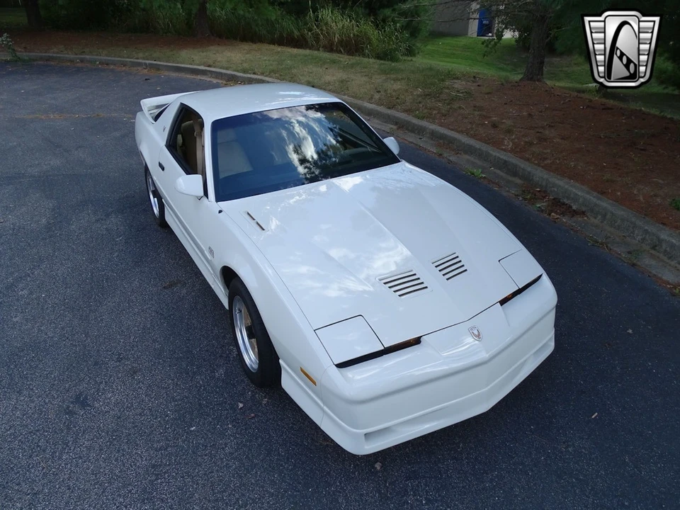 1987 Pontiac Firebird 3rd Gen - Image 10 of 12