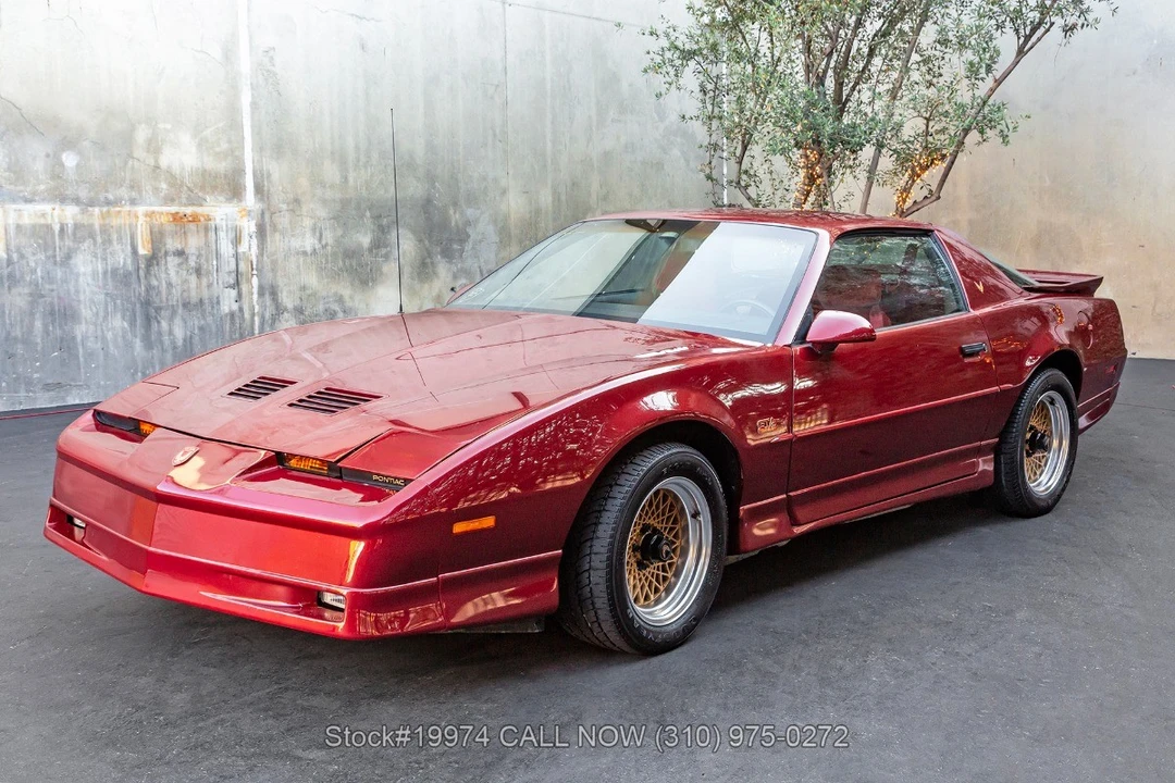 1987 Pontiac Firebird 3rd Gen - Image 9 of 31