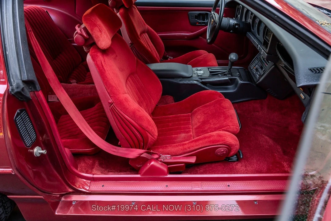 1987 Pontiac Firebird 3rd Gen - Image 21 of 31