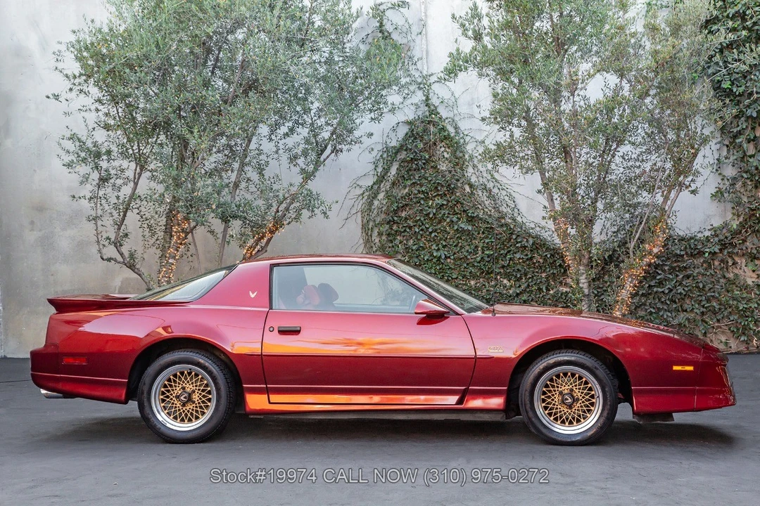1987 Pontiac Firebird 3rd Gen - Image 4 of 31